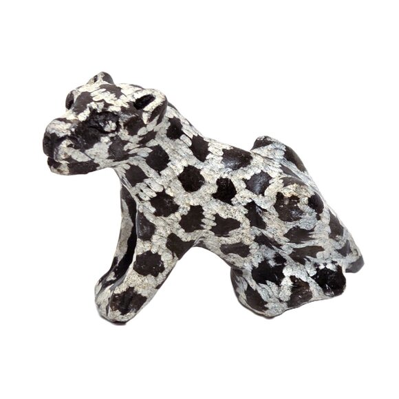 Carved Stone Cheetah Leopard Figurine Seated Sculpture Small Black White Cat - Picture 2 of 5